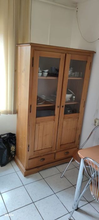 Inchiriez apartament cu 3 camere pe Str.Carpatilor 13 COMISION 0