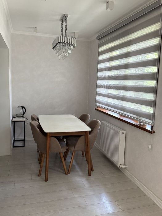 Продаётся 4 х комнатная квартира на 2 этаже 77 серия середина Гагарина