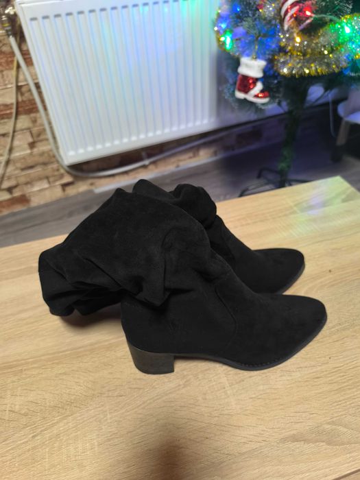 Дамски ботуши 42 номер. Като нови