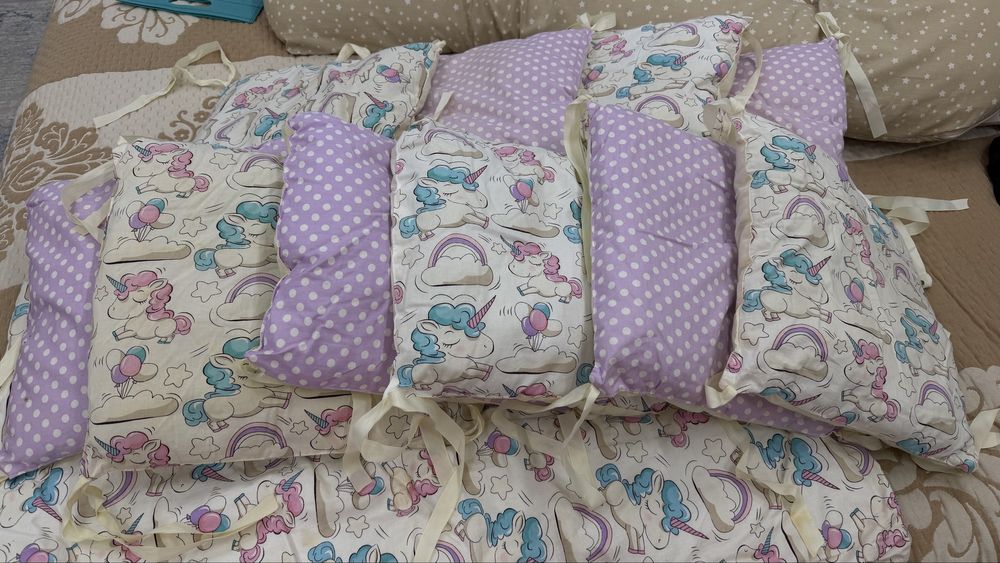 Бортики в кроватку