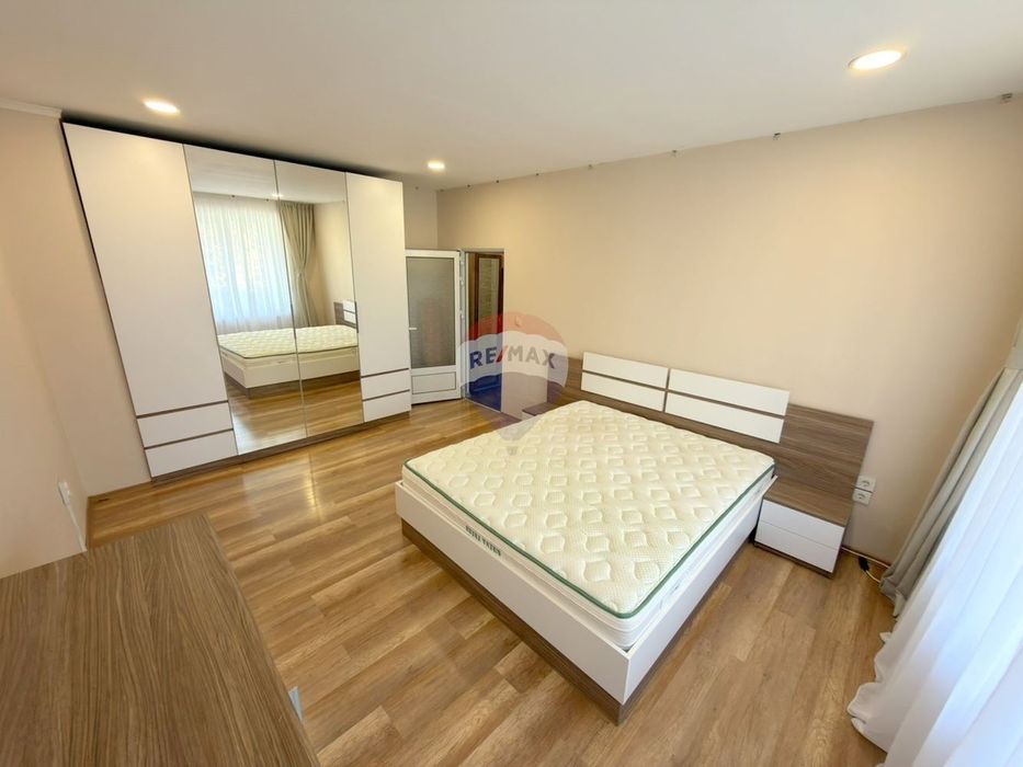 Дава се под наем Тристаен апартамент в Варна, Аспарухово - 60 кв.м за 500 € - Снимка #2