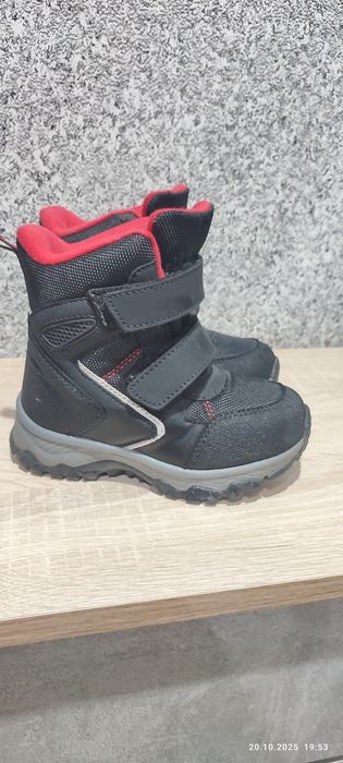 Зимние ботинки детские 25р