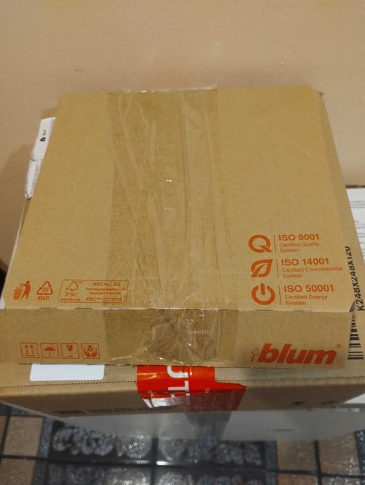 Set 2 balamale corp bucatarie - Sistem de ridicare a usii cu amortizor