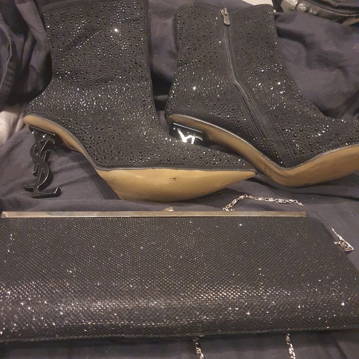 Маркови обувки и чанта