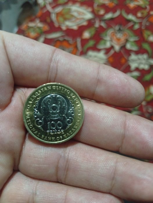 Продам монеты юбилейные