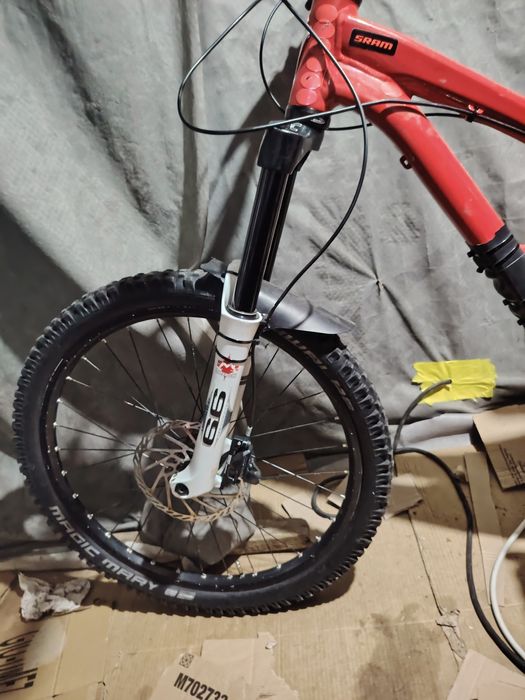 Vand specialized demo 7 de downhill si freeride