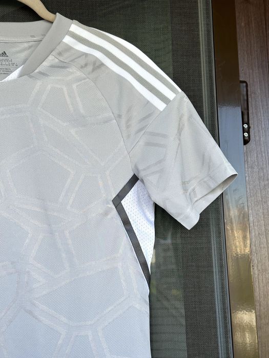 Детска / юношеска тениска Adidas (Aeroready) - размер 164см (13/14Y), Много добро състояние