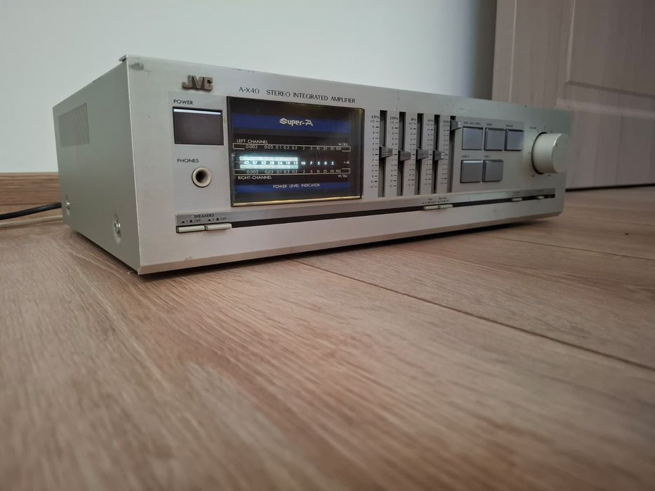 Amplificator JVC  A-X 40