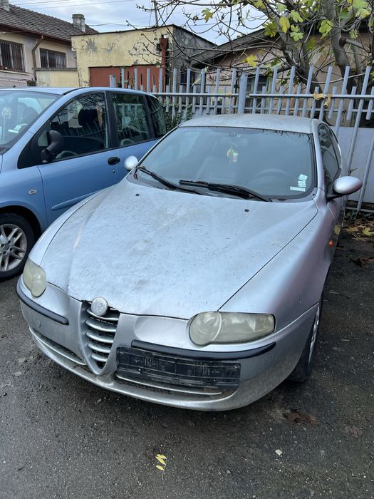 Alfa romeo 147 1.6 НА ЧАСТИ
