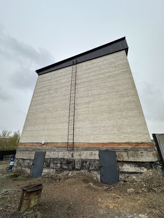 Продам коммерческую недвижимость