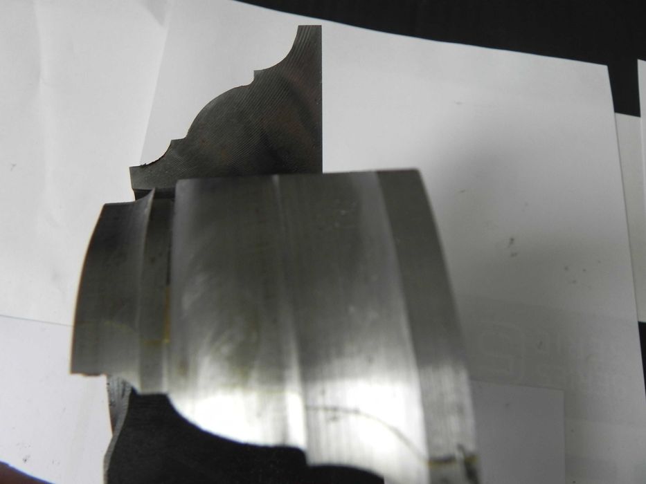 Freza alezaj profil rama mobila plinta cod N460