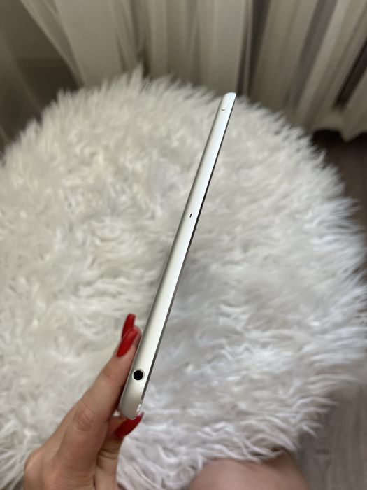 Ipad air 2013 года 16 GB