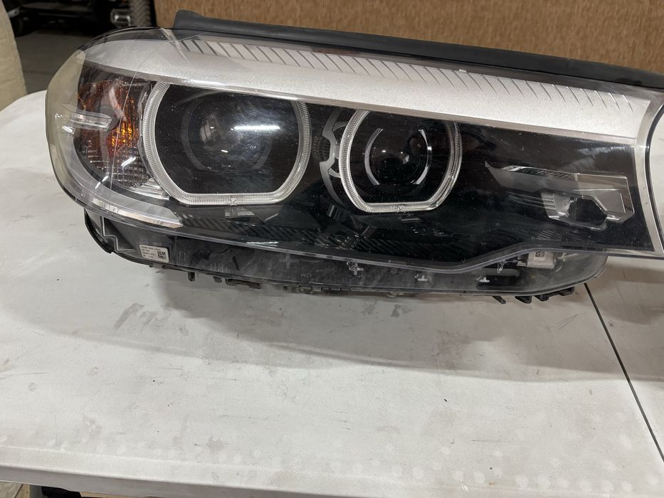 BMW G30 лед фарове