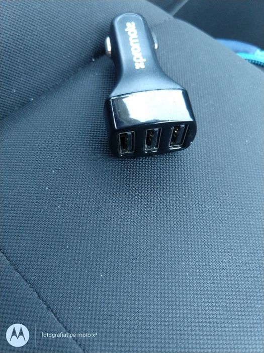 Charger Auto 3 porturi 3.4 A