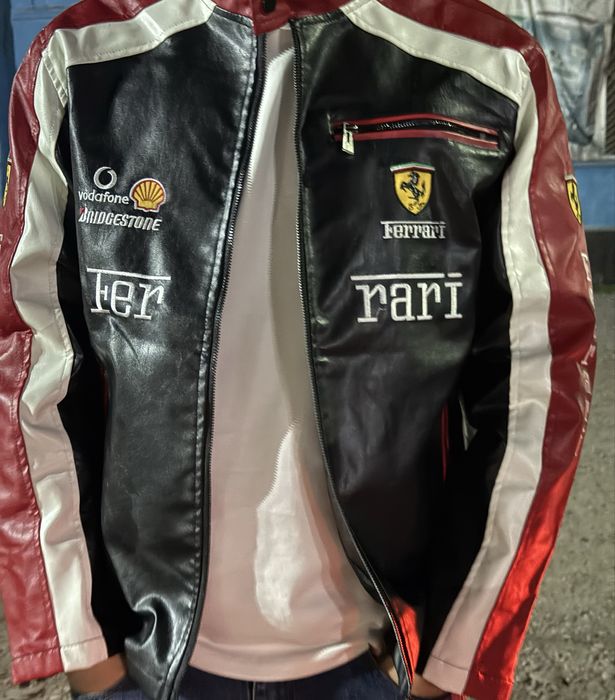 Кожанныйе куртки Формула 1