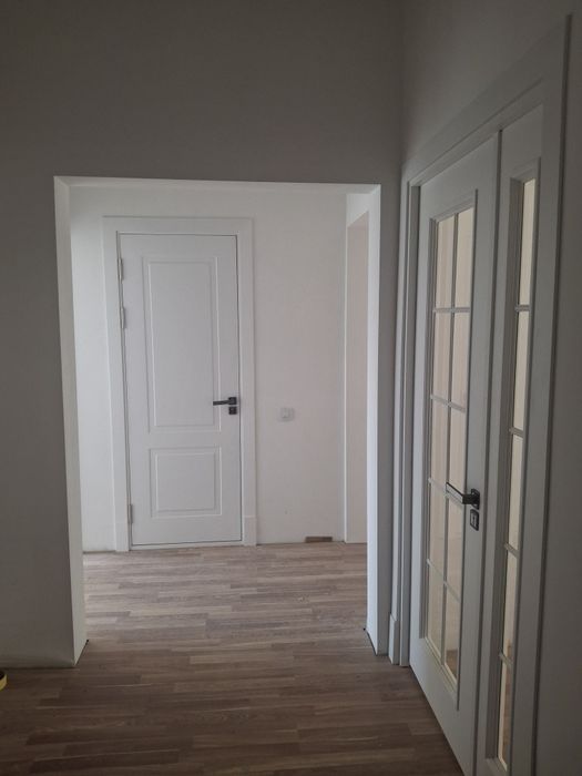 Golden House: O'z Zamin