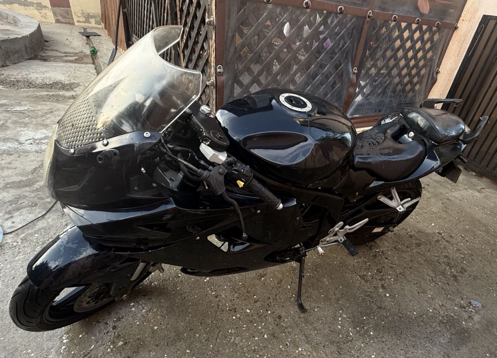 Vand hyosung gt r125 comer