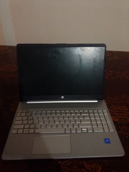 Noutbuk  256 mg HP nomi dy