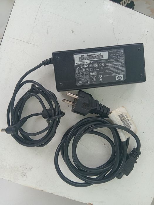 Vand încărcător  leptop HP 18.5V(18,5V)