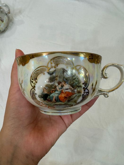 "Мадонна" неполный чайный сервис