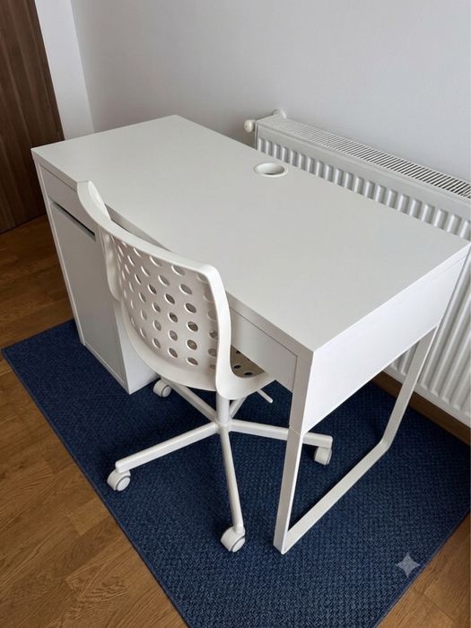 Birou Ikea Micke + scaun de birou