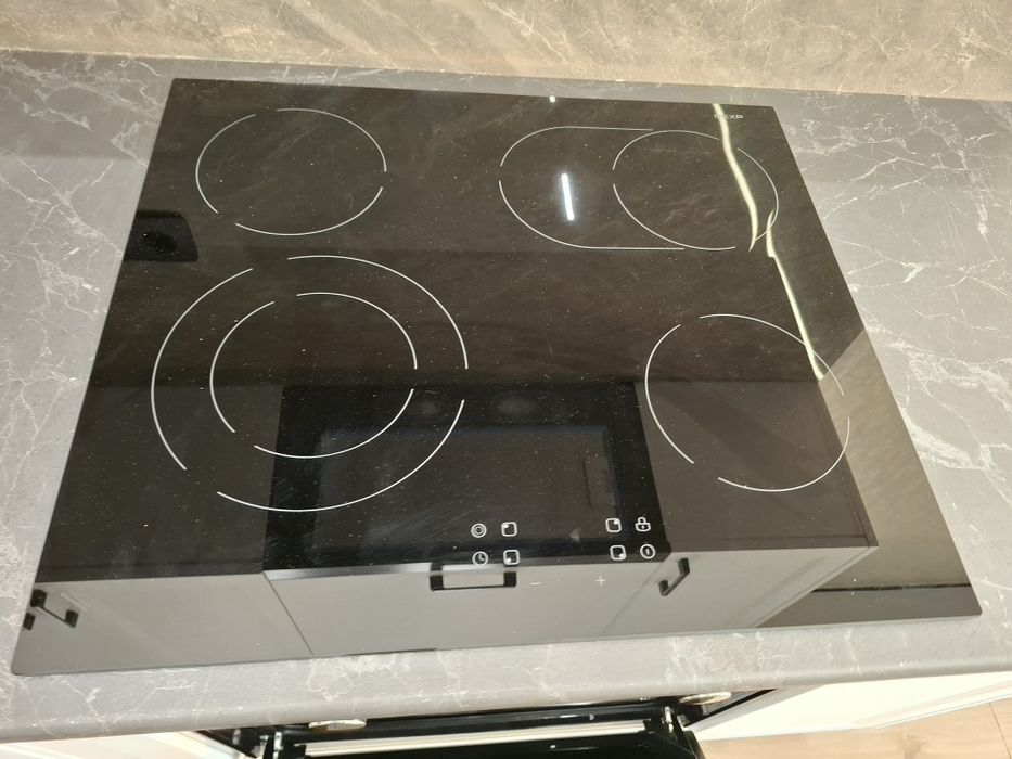 Продвм варочную поверхность Dexp