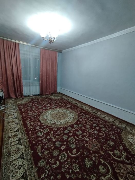 Uy sotiladi || Продаётся квартира