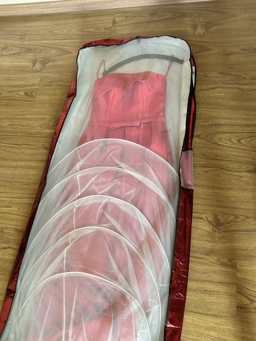 Вечернее платье + кольцо+ чехол для платья