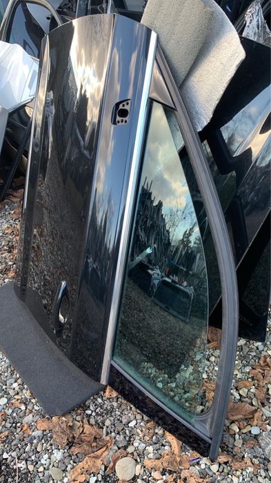 Usa stanga fata  audi a3 8v