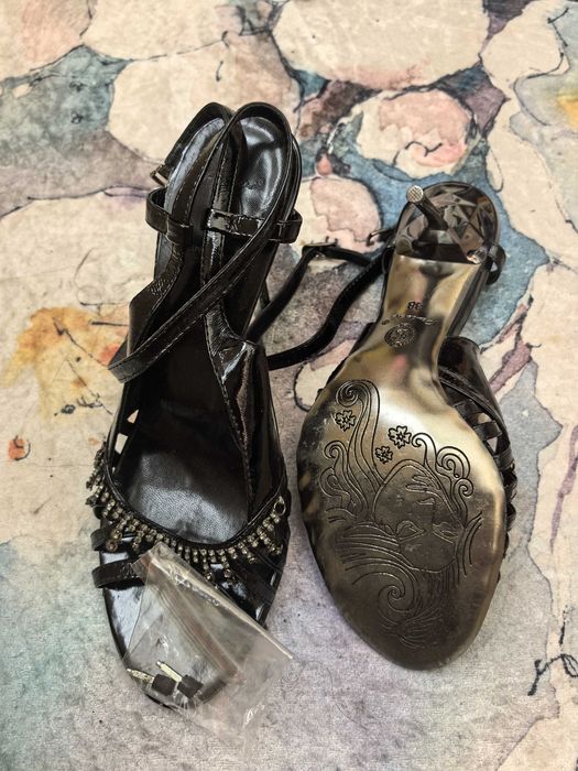 Официални сандали на висок ток