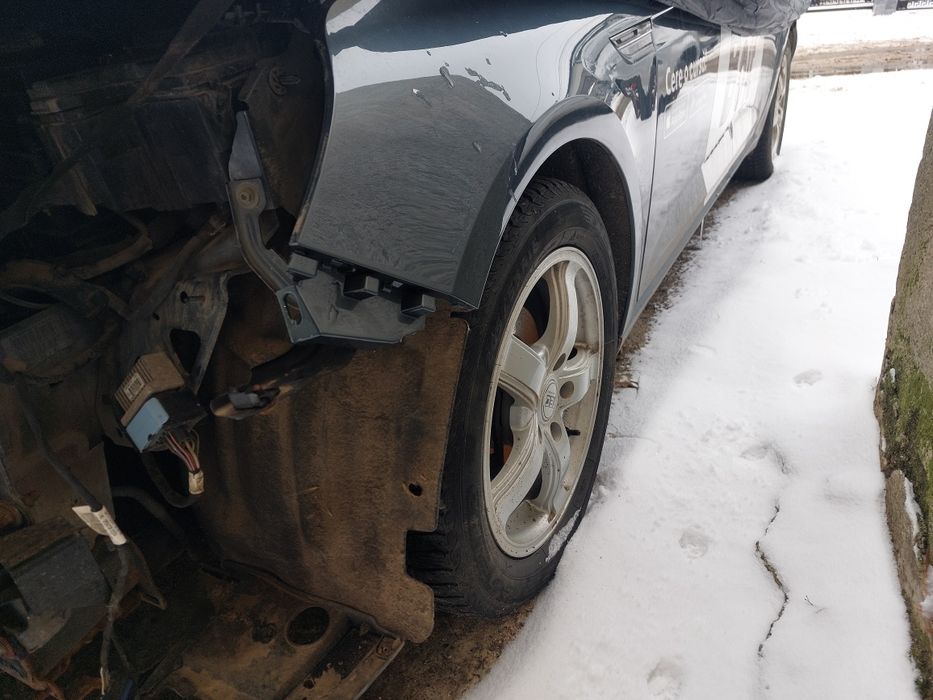 Vând/Schimb megan 4 avariat