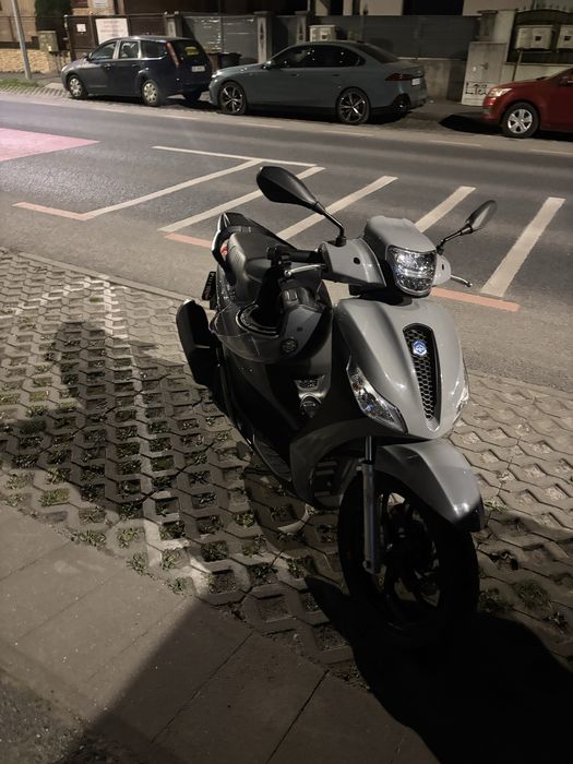 Piaggio Medley S 125