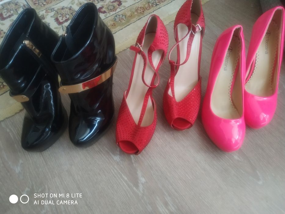 Лабутены, туфли,ботильоны