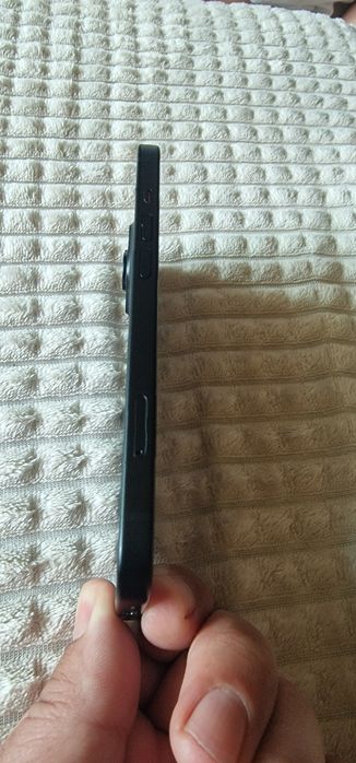 Предлагам за продажба iphone 15