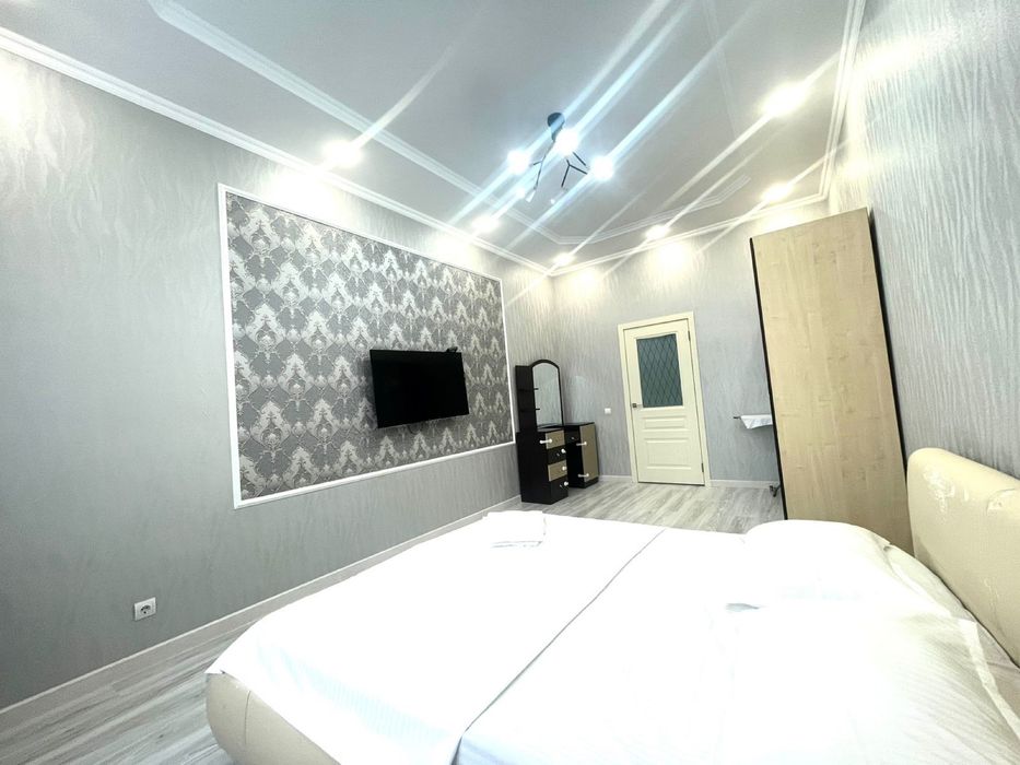 Сдается по часовой квартира левый берег