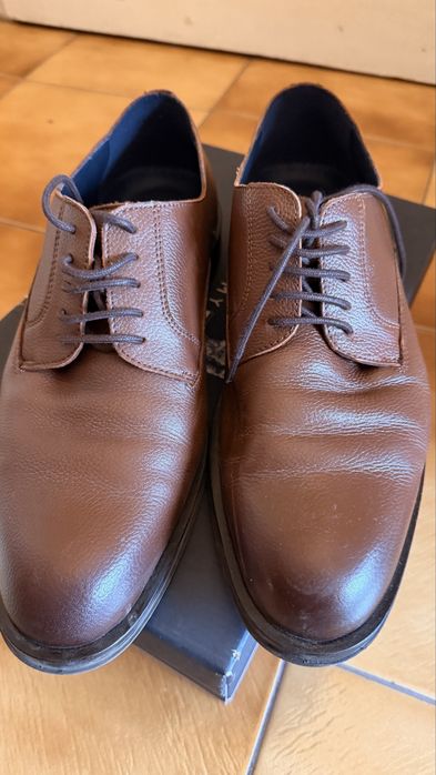 Официални обувки Tommy Hilfiger 44 номер