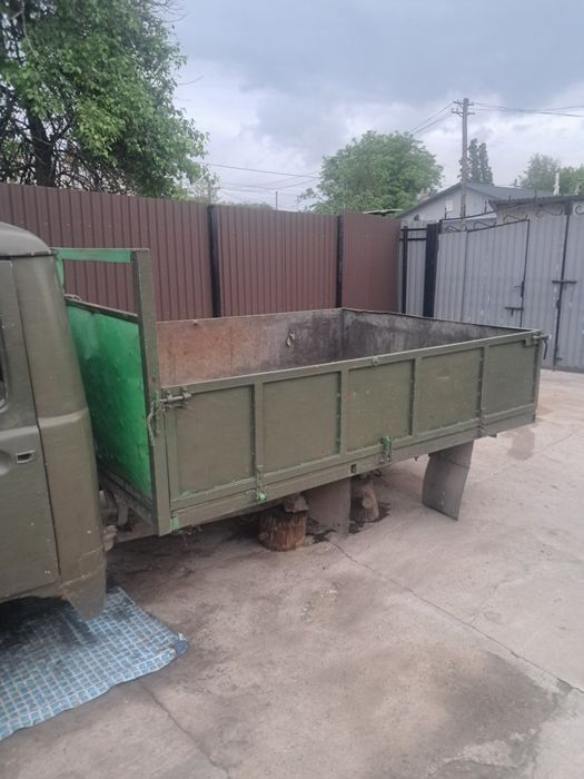 продаеться борт на уаз