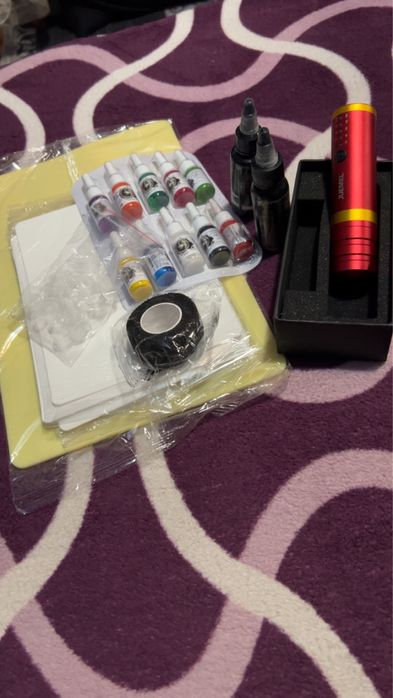 Vand kit de tatuat pentru începatori