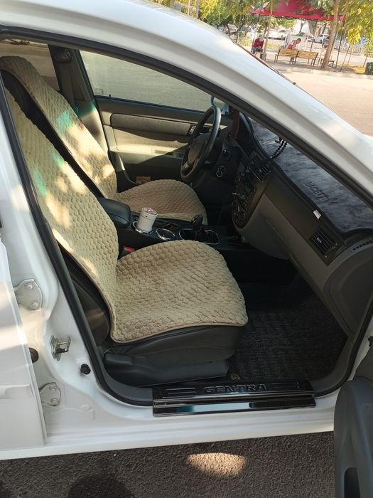 Jentra 2019 mashinaga qarab minilgan