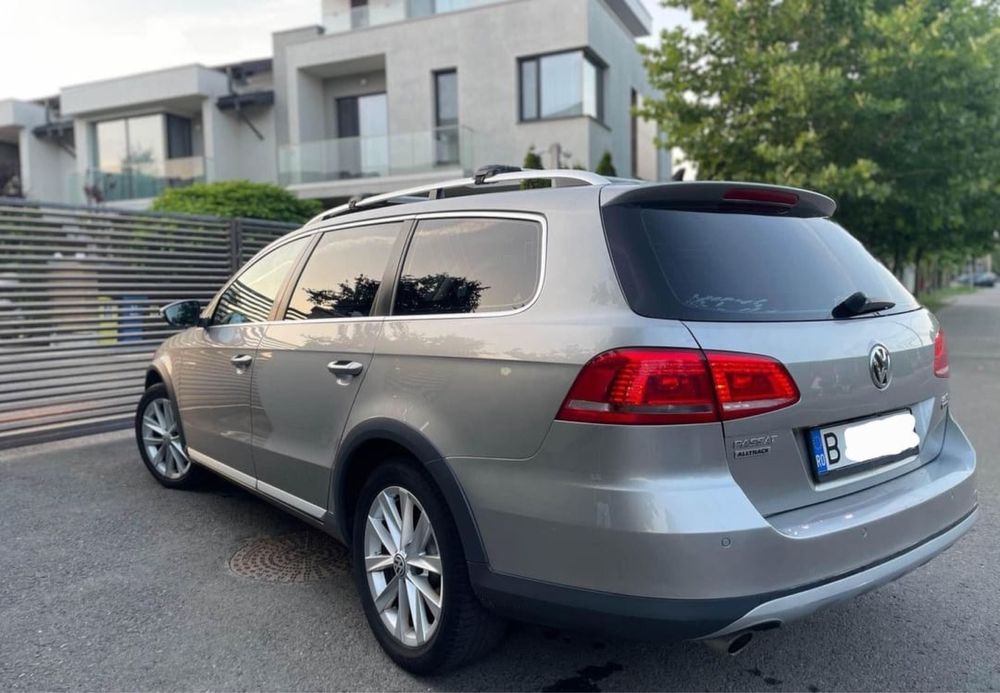 VOLKSWAGEN Passat Alltrack 0 — imagine 4