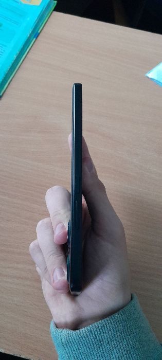 .Продам Poco F5.