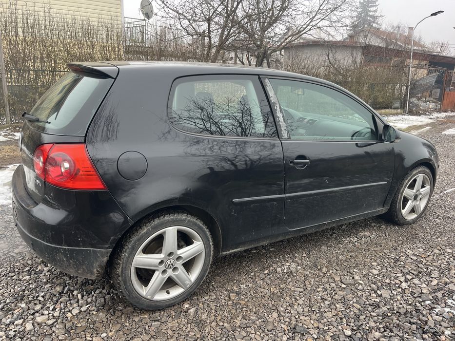 Голф 5 на части 2.0д 140к.с мотор бкд в талона писан без номер