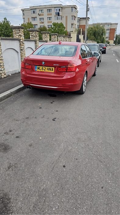 Dezmembrez bmw f30 328i 2.0benzina bi turbo 2012