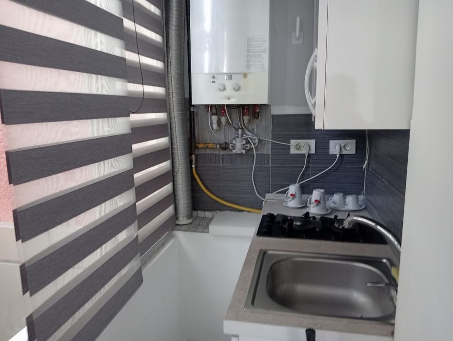 Vánd garsonierà  Ultracentral  Piatra Neamt 37.000  piata 22 Decembrie