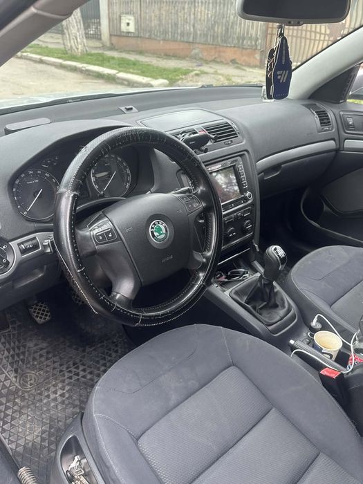 Skoda octavia 2