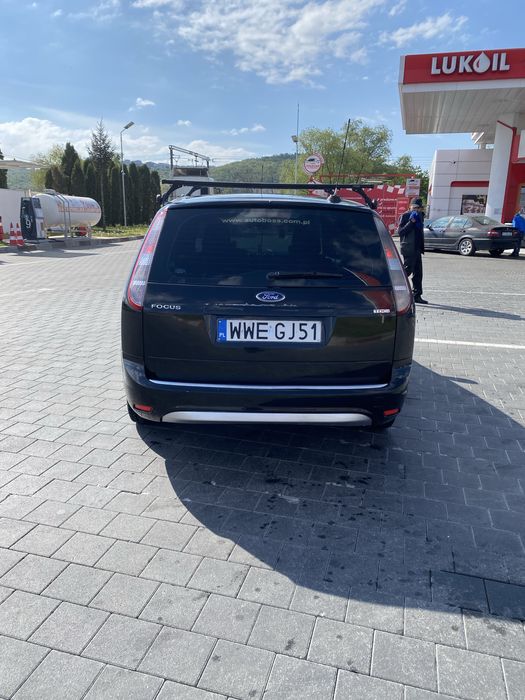 Vand ford focus urgent este in stare impecabila!!!