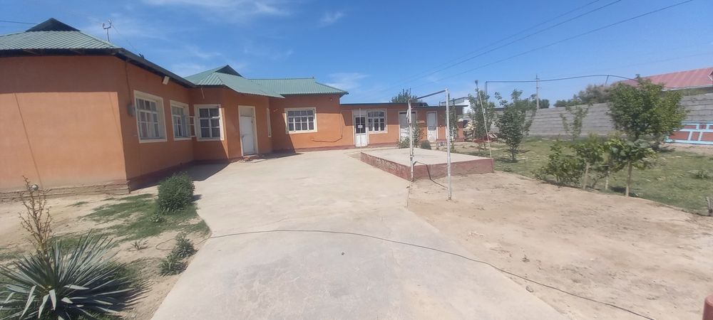 Уй сотилади 5.5 сотх