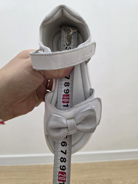 Детски сандали бяла кожа Lasocki