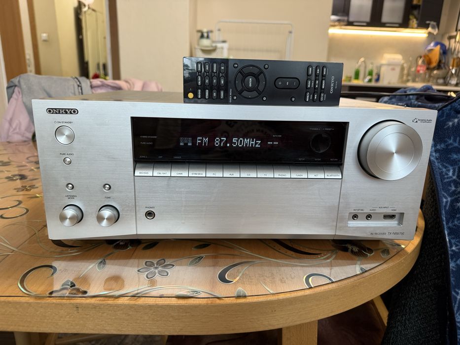 Onkyo TX-NR676e resiver Bluetooth Wi fi