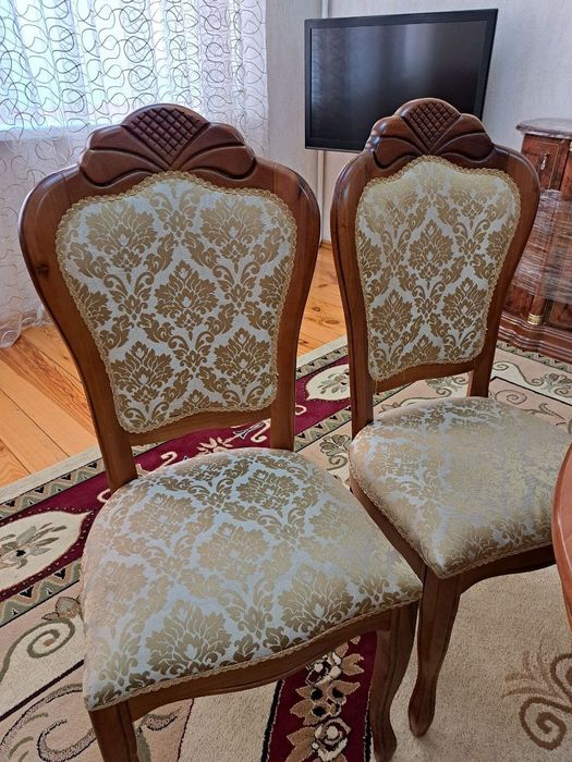 Myaxki mebel restavratsiya xizmati.